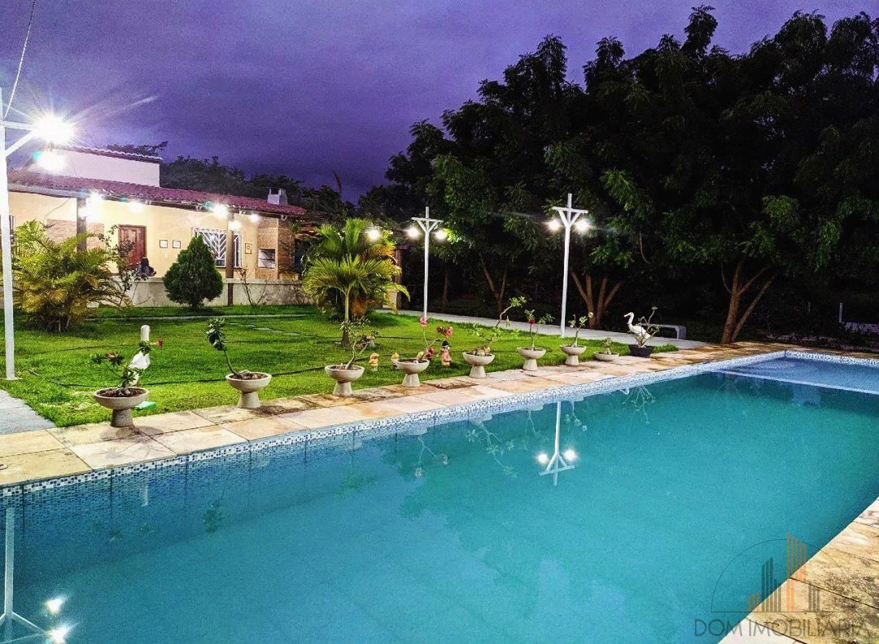 Sítio, 3 quartos, 10000 m² - Foto 1